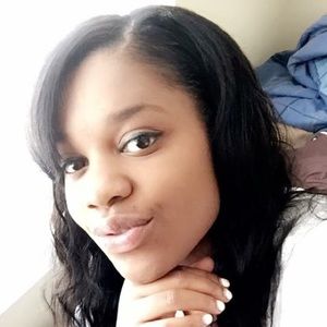 Meet your Posher, Kiana